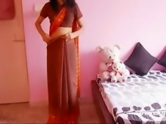 Non nude but hot video featuring shapely desi girl wearing saree