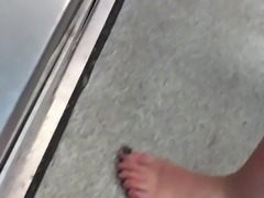 slags feet in kebab shop after night out